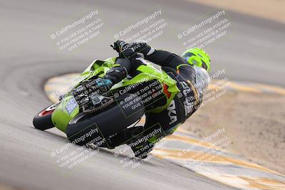 media/Dec-17-2022-SoCal Trackdays (Sat) [[224abd9271]]/Turn 10 Backside (120pm)/